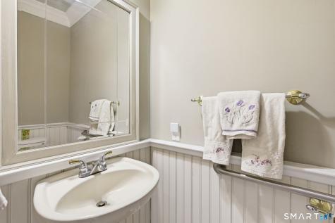 22 Misty Vale Road Newtown CT 06482