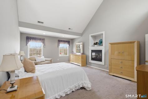 22 Misty Vale Road Newtown CT 06482