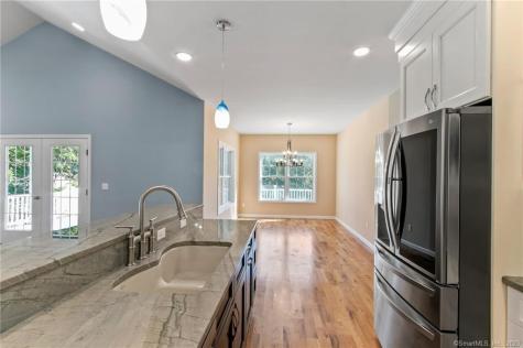 18-A Talcott Ridge Drive Middletown CT 06457