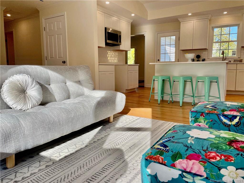 72 Pemberton Drive Trumbull CT 06611