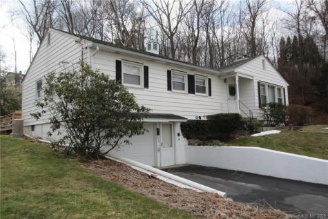 37 Arbutus Bend Waterbury CT 06708