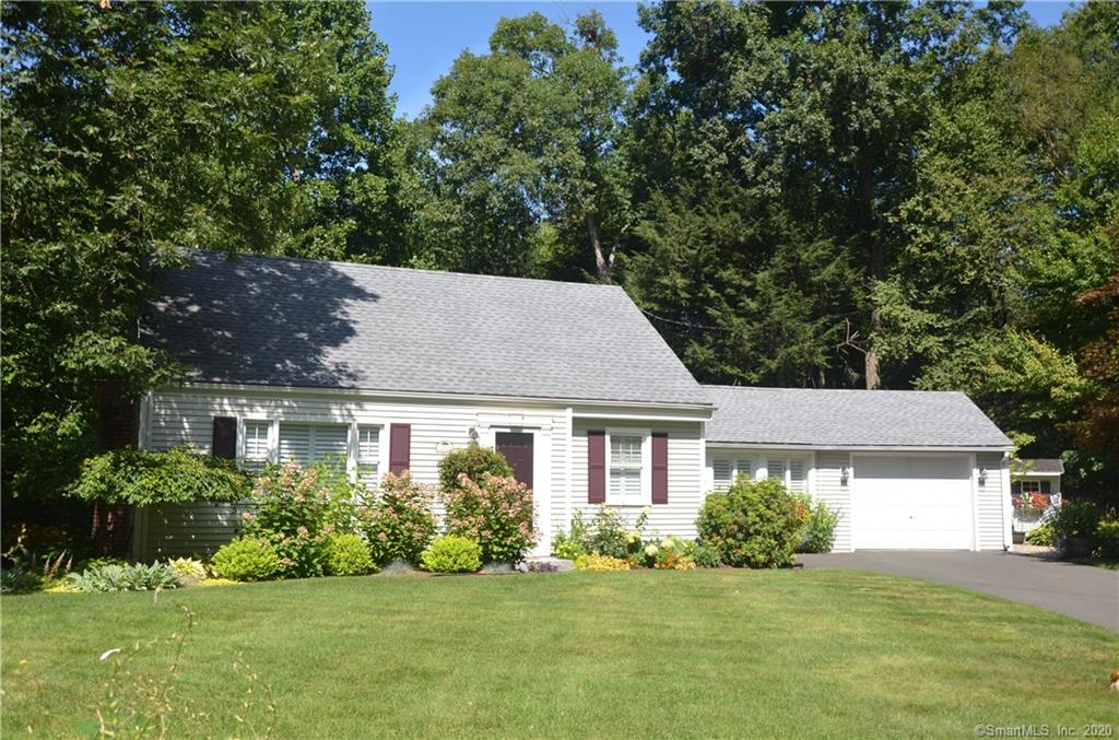 9 Russell Lane Simsbury CT 06070