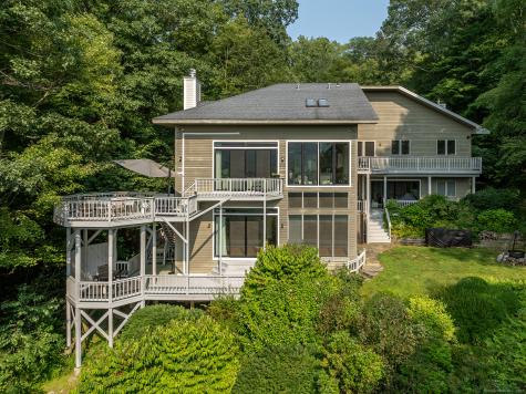 62 Tepi Drive Southbury CT 06488