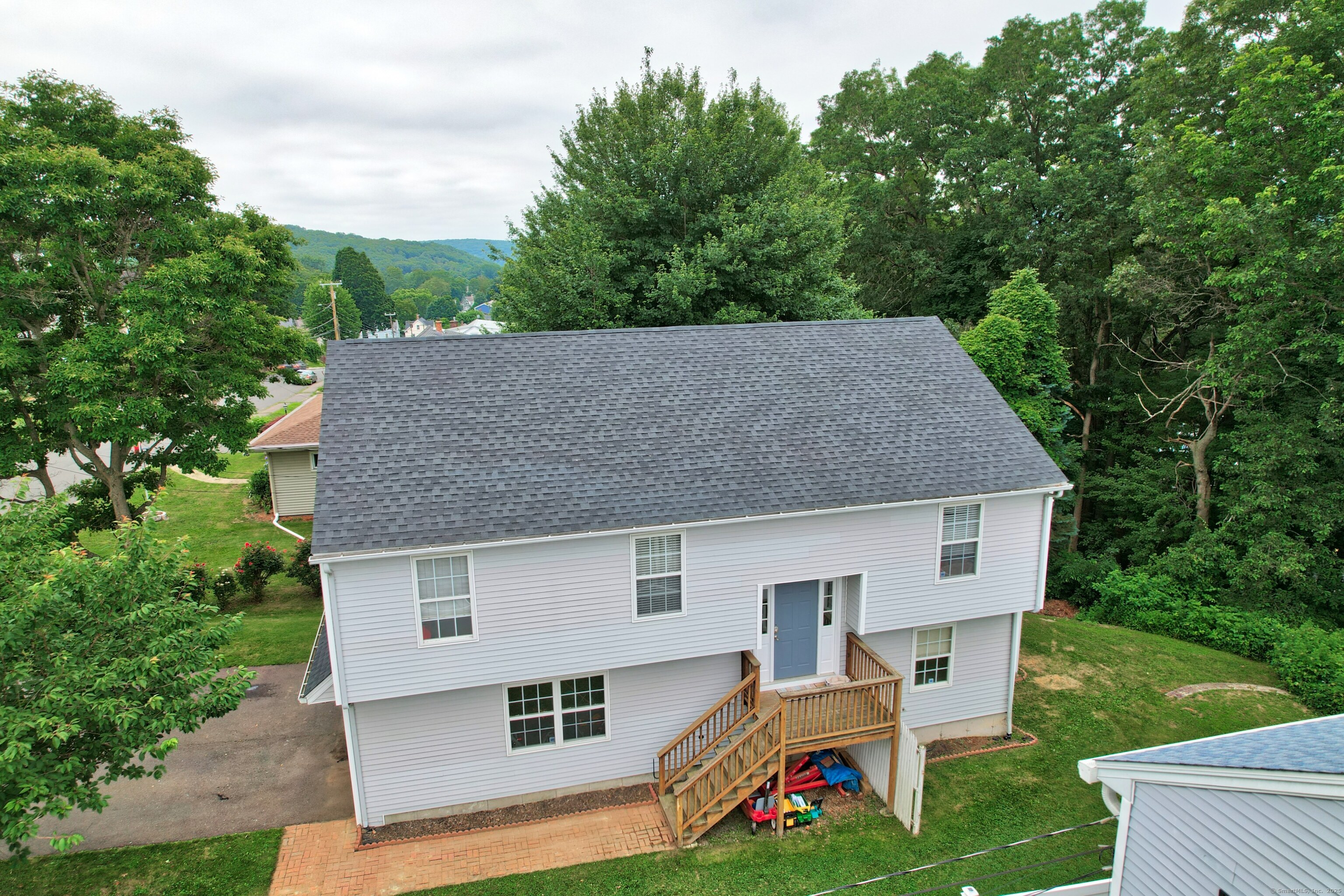 60 Phoenix Avenue Naugatuck CT 06770