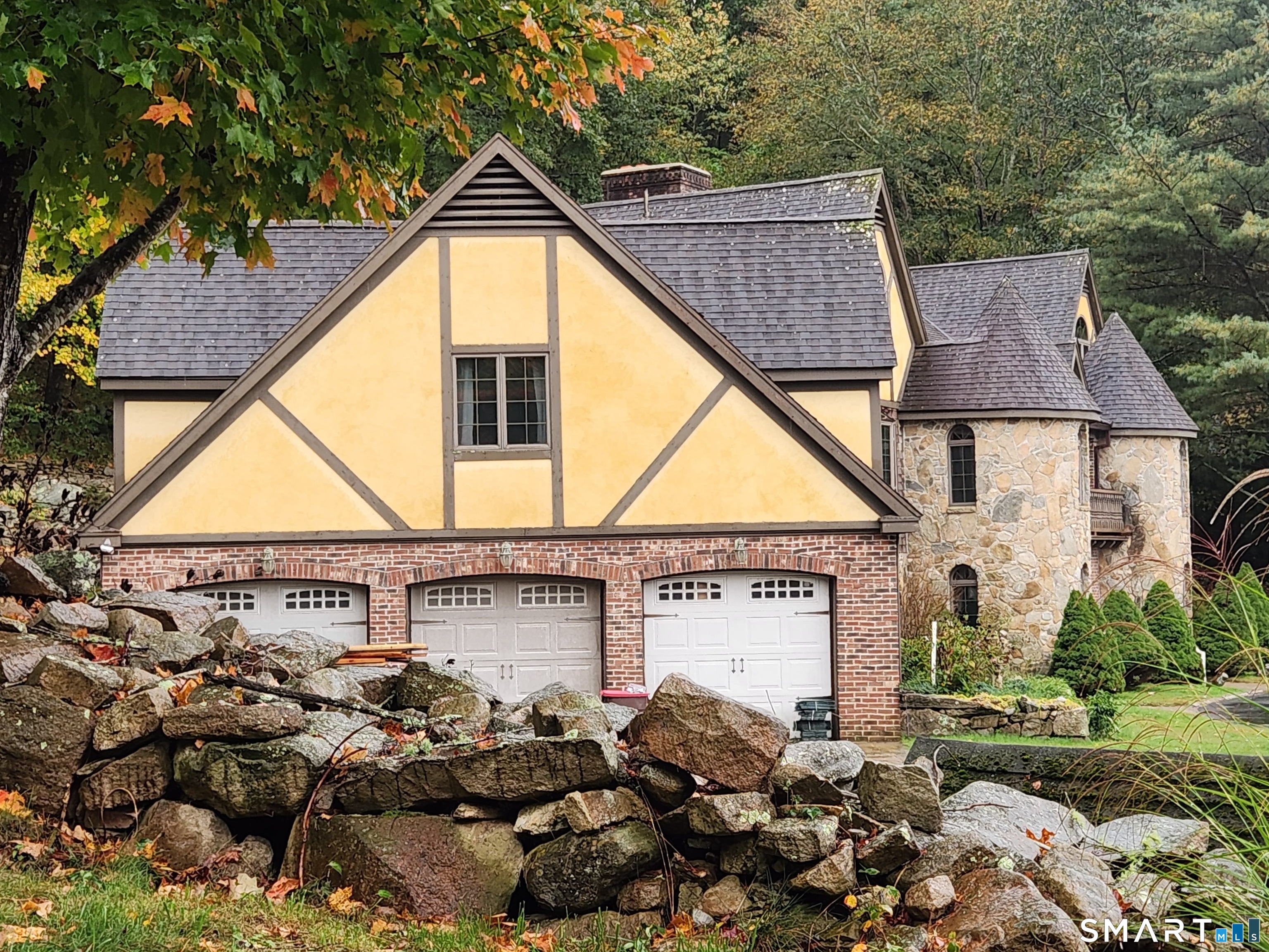 152 & 156 Whitehall Avenue Stonington CT 06355