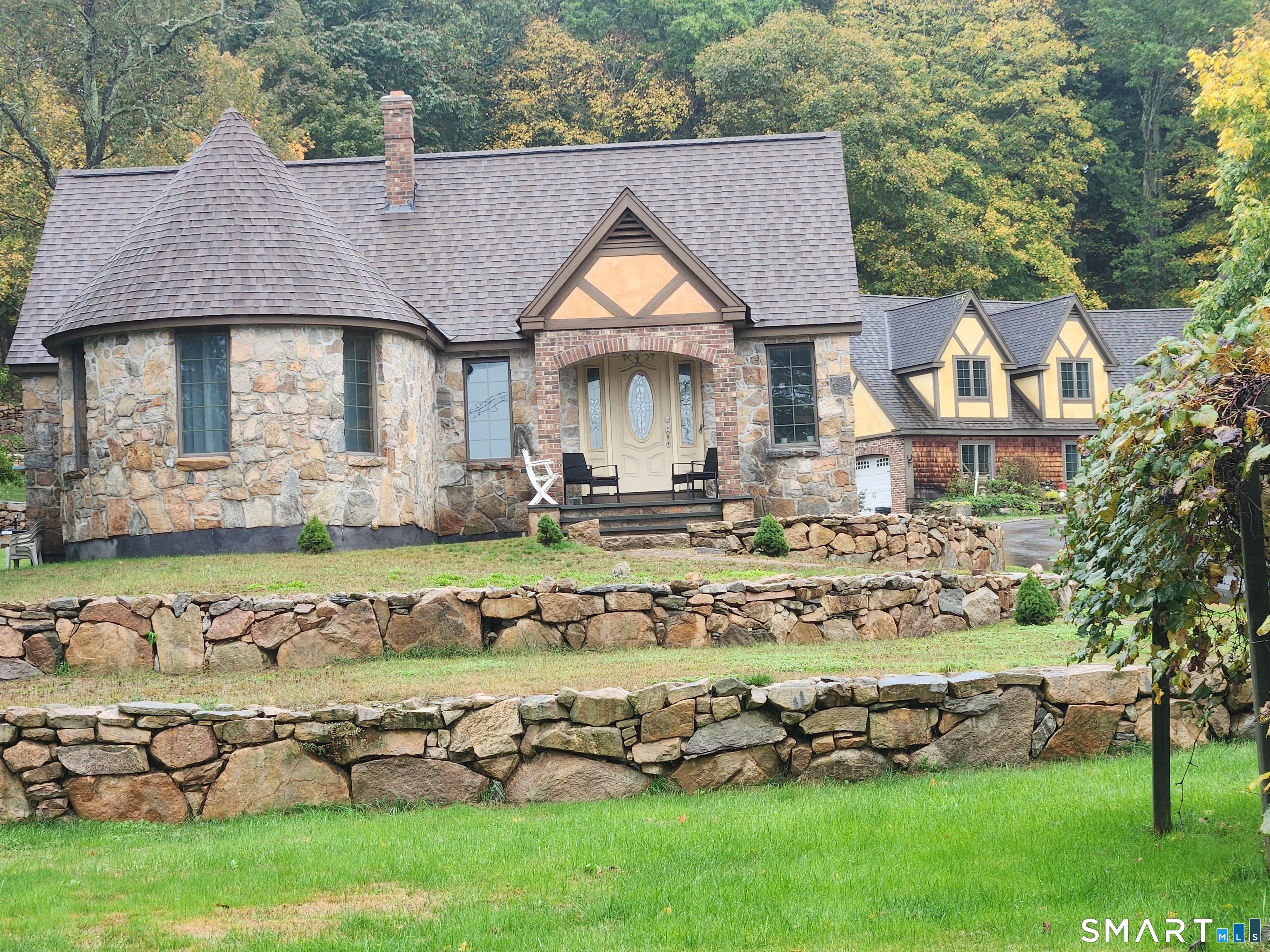 152 & 156 Whitehall Avenue Stonington CT 06355