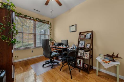 9 Reservoir View Ledyard CT 06339