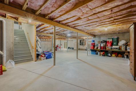 9 Reservoir View Ledyard CT 06339