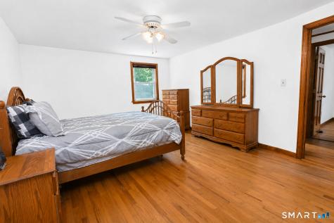 86 Simsbury Manor Drive Simsbury CT 06089