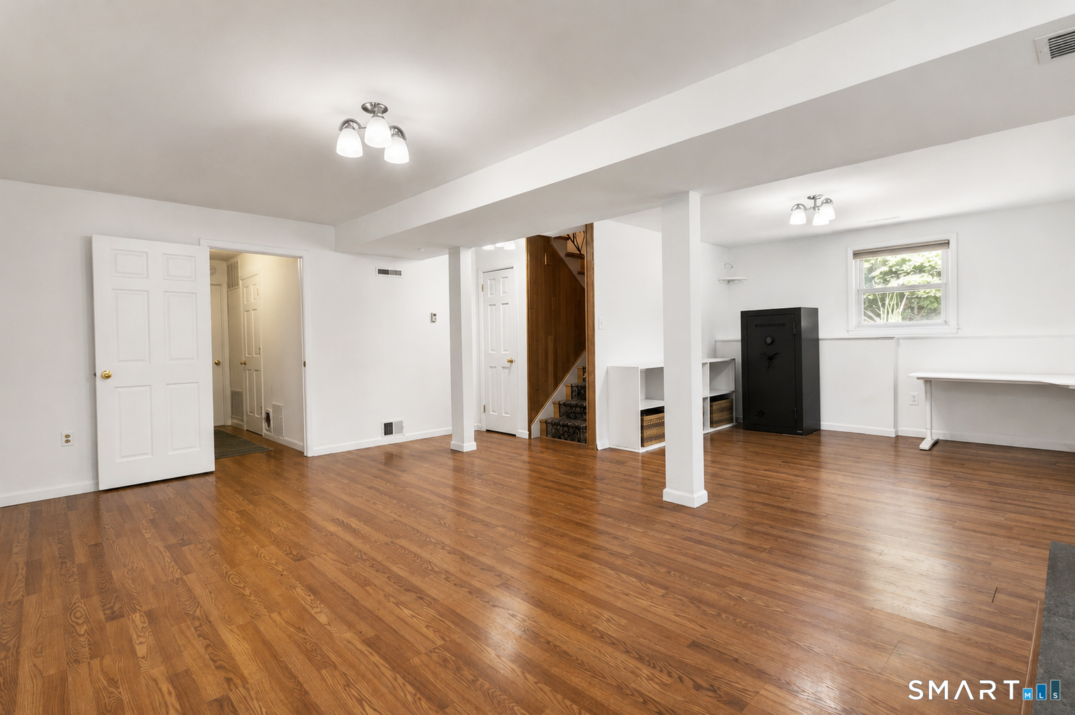 86 Simsbury Manor Drive Simsbury CT 06089