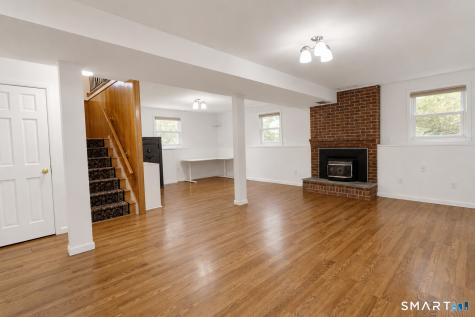 86 Simsbury Manor Drive Simsbury CT 06089