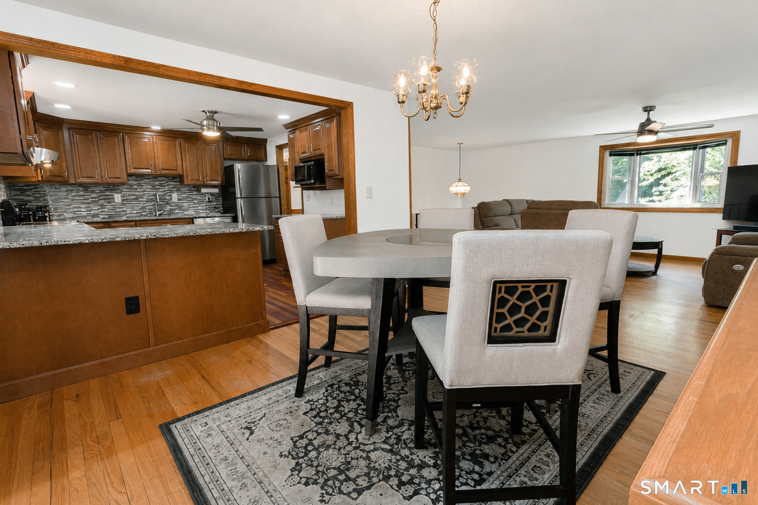 86 Simsbury Manor Drive Simsbury CT 06089