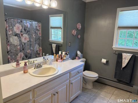 9 Osprey Drive Seymour CT 06483