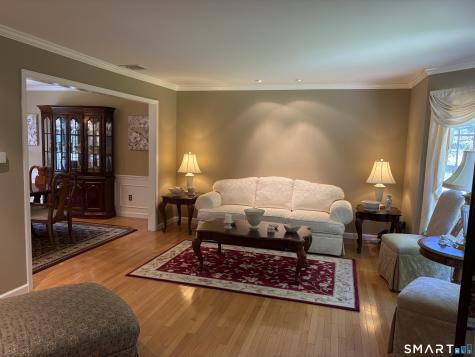 9 Osprey Drive Seymour CT 06483