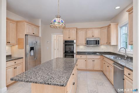 30 Country Way Bethel CT 06801