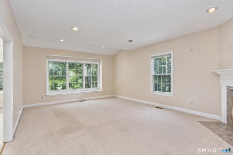 30 Country Way Bethel CT 06801