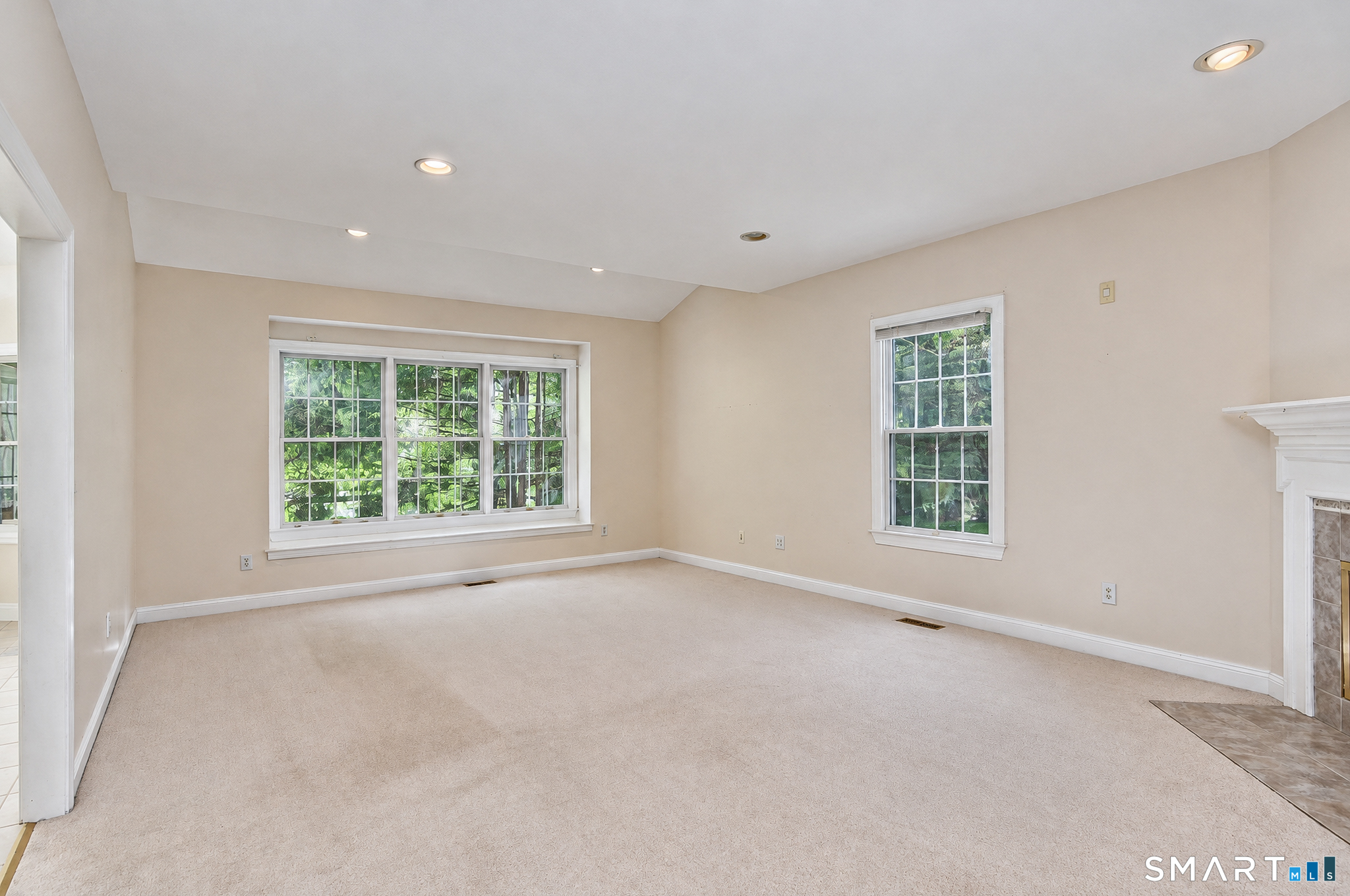 30 Country Way Bethel CT 06801