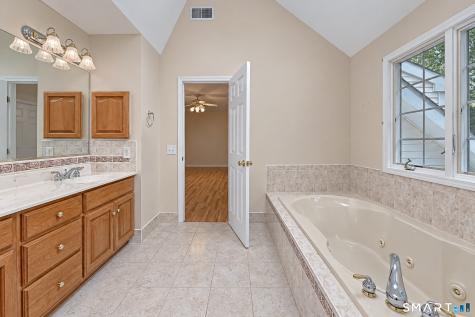 30 Country Way Bethel CT 06801