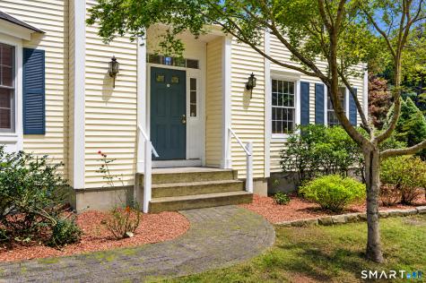 30 Country Way Bethel CT 06801