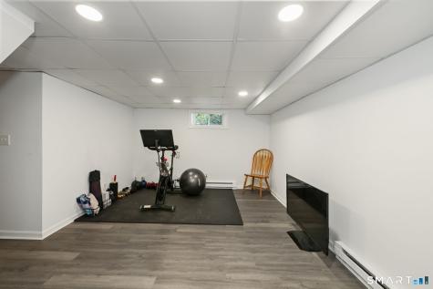 15 Hadik Parkway Norwalk CT 06854