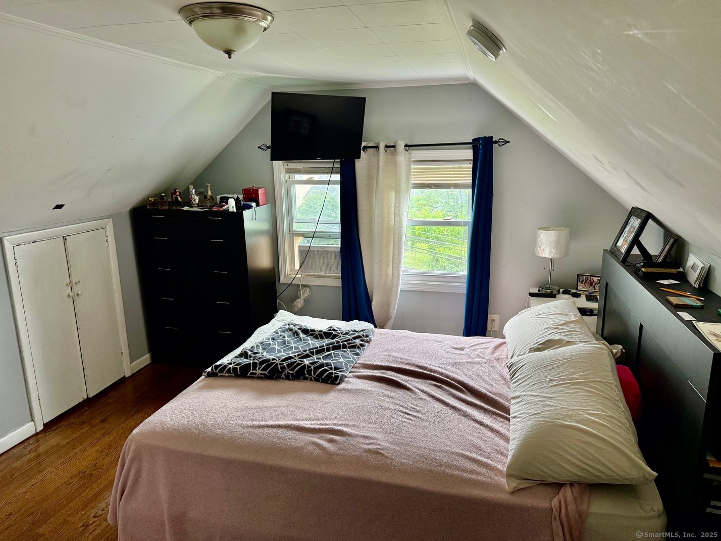 15 Edwards Street Bridgeport CT 06606