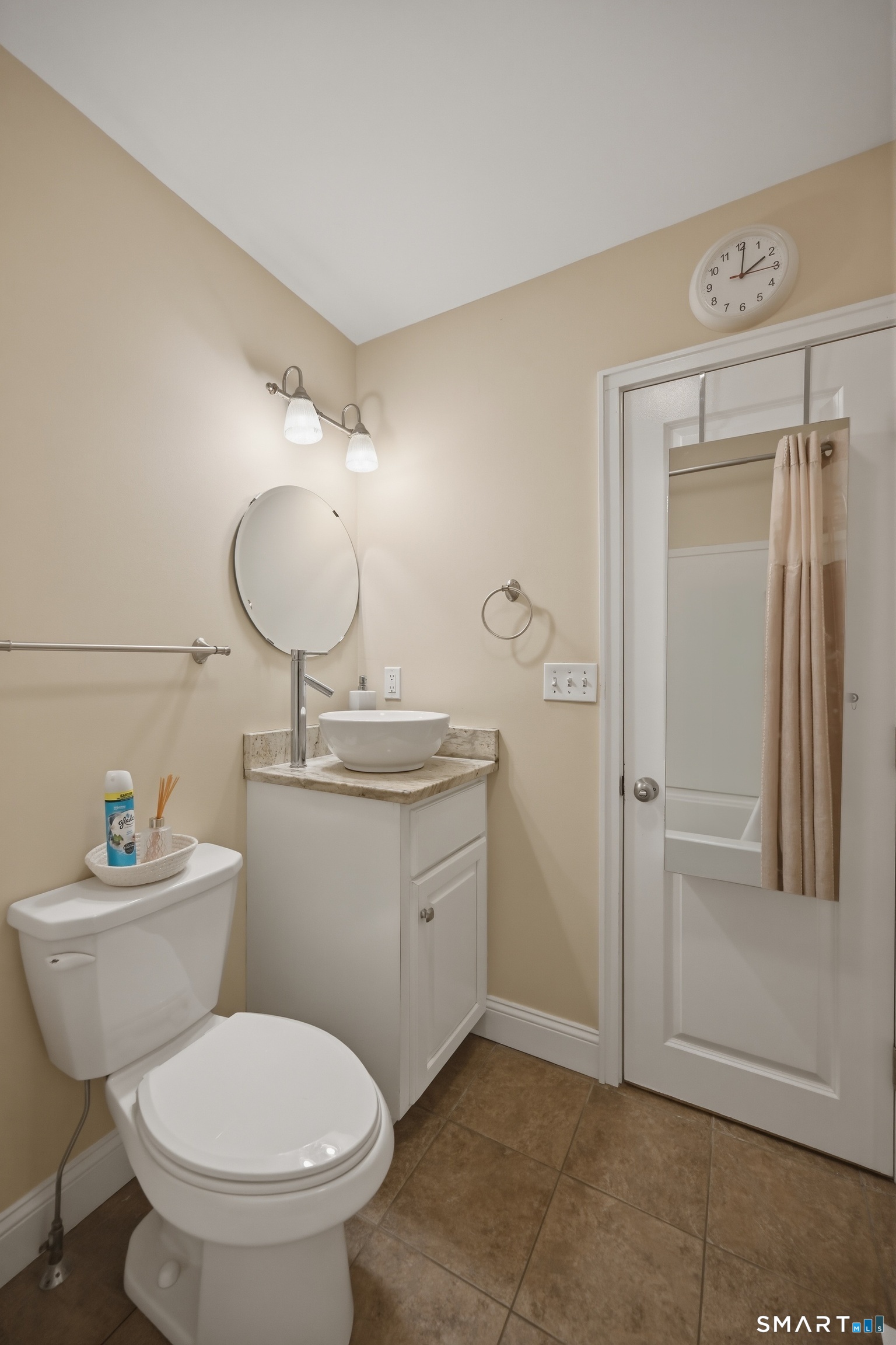 16 Dewey Avenue Plymouth CT 06786
