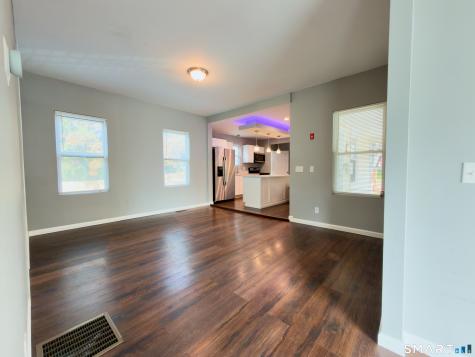 42 Hickory Street Norwich CT 06360
