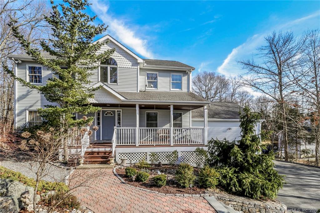 30 Applegate Lane Monroe CT 06468