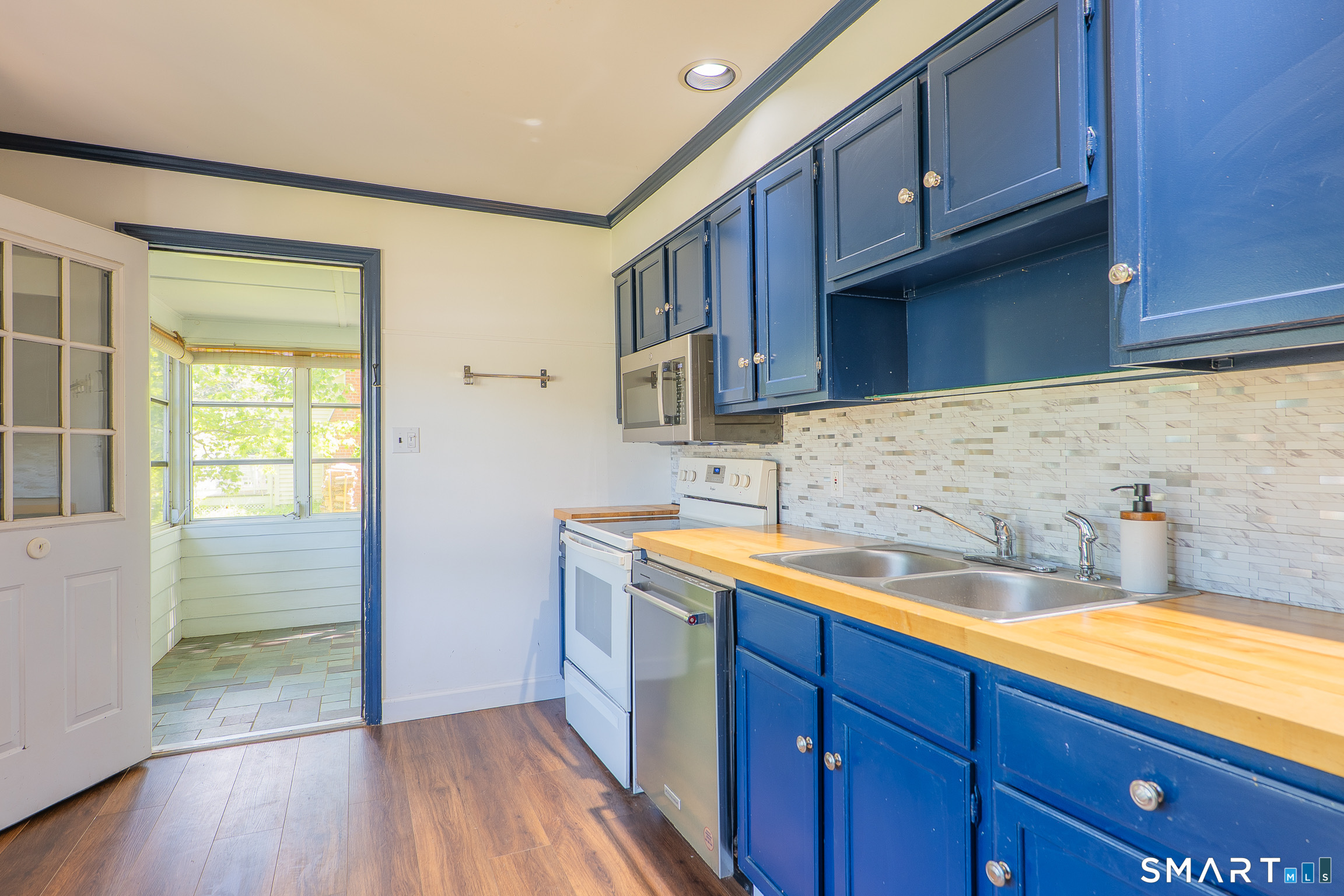 28 Garella Road Bethel CT 06801