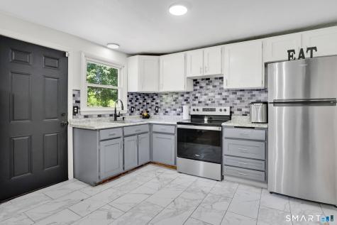 64 Beacon Hill Road East Hartford CT 06108
