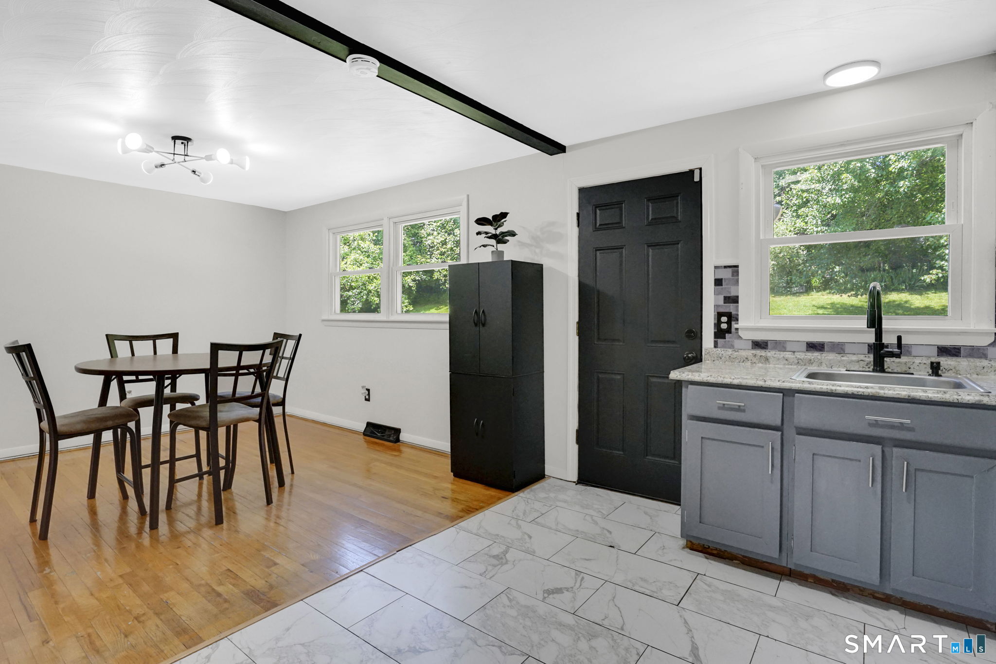 64 Beacon Hill Road East Hartford CT 06108