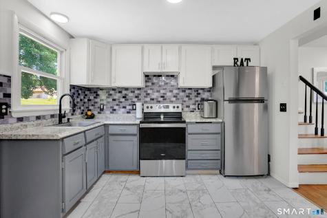 64 Beacon Hill Road East Hartford CT 06108