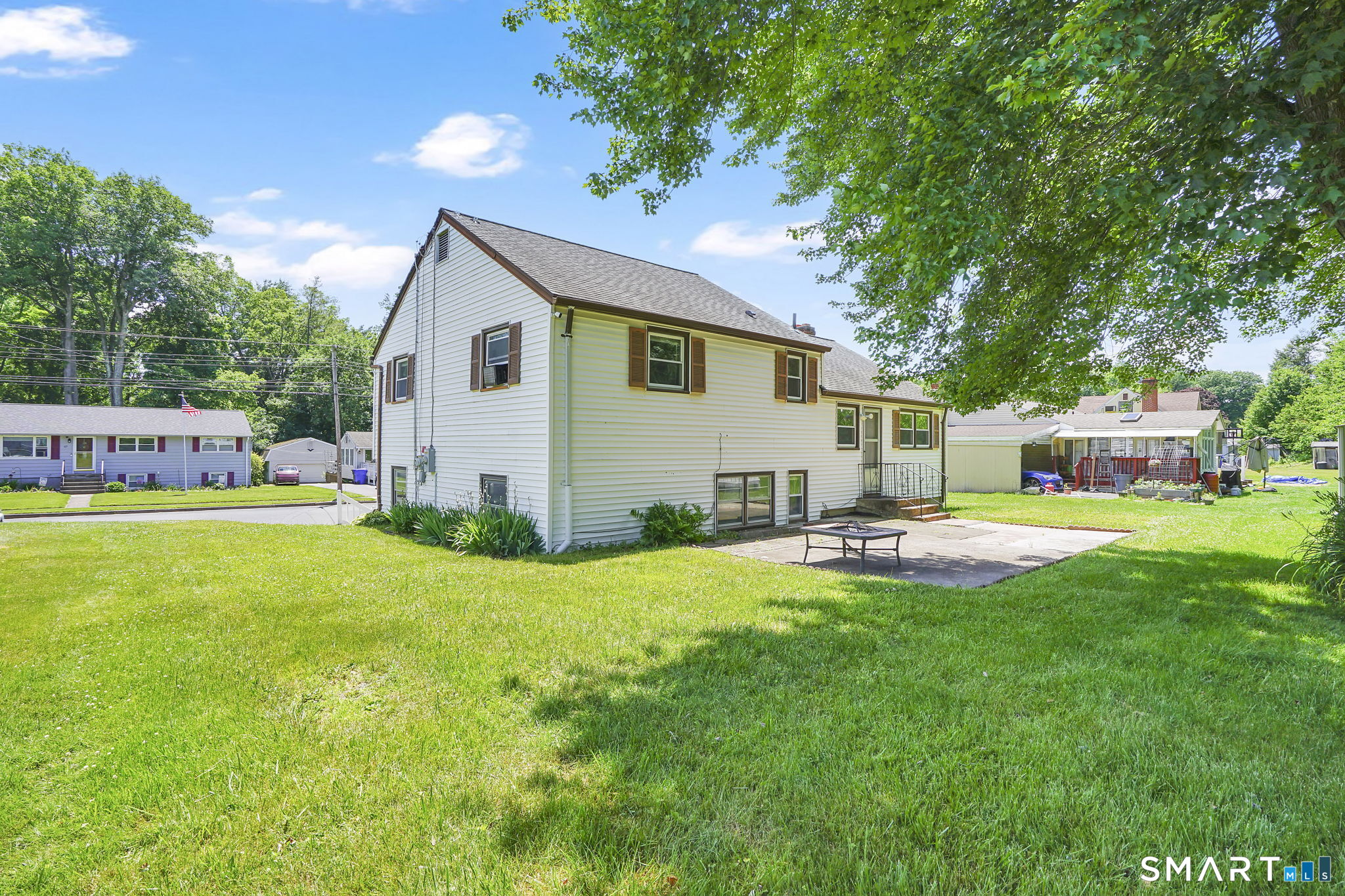 64 Beacon Hill Road East Hartford CT 06108