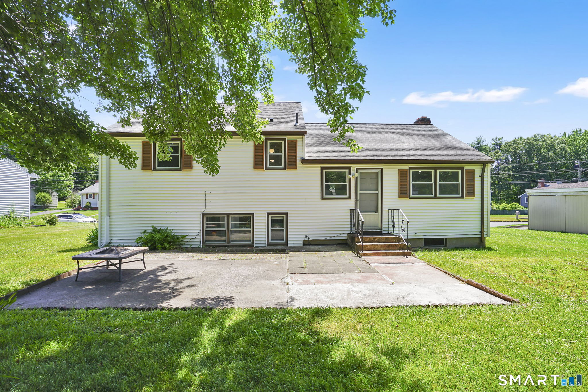 64 Beacon Hill Road East Hartford CT 06108