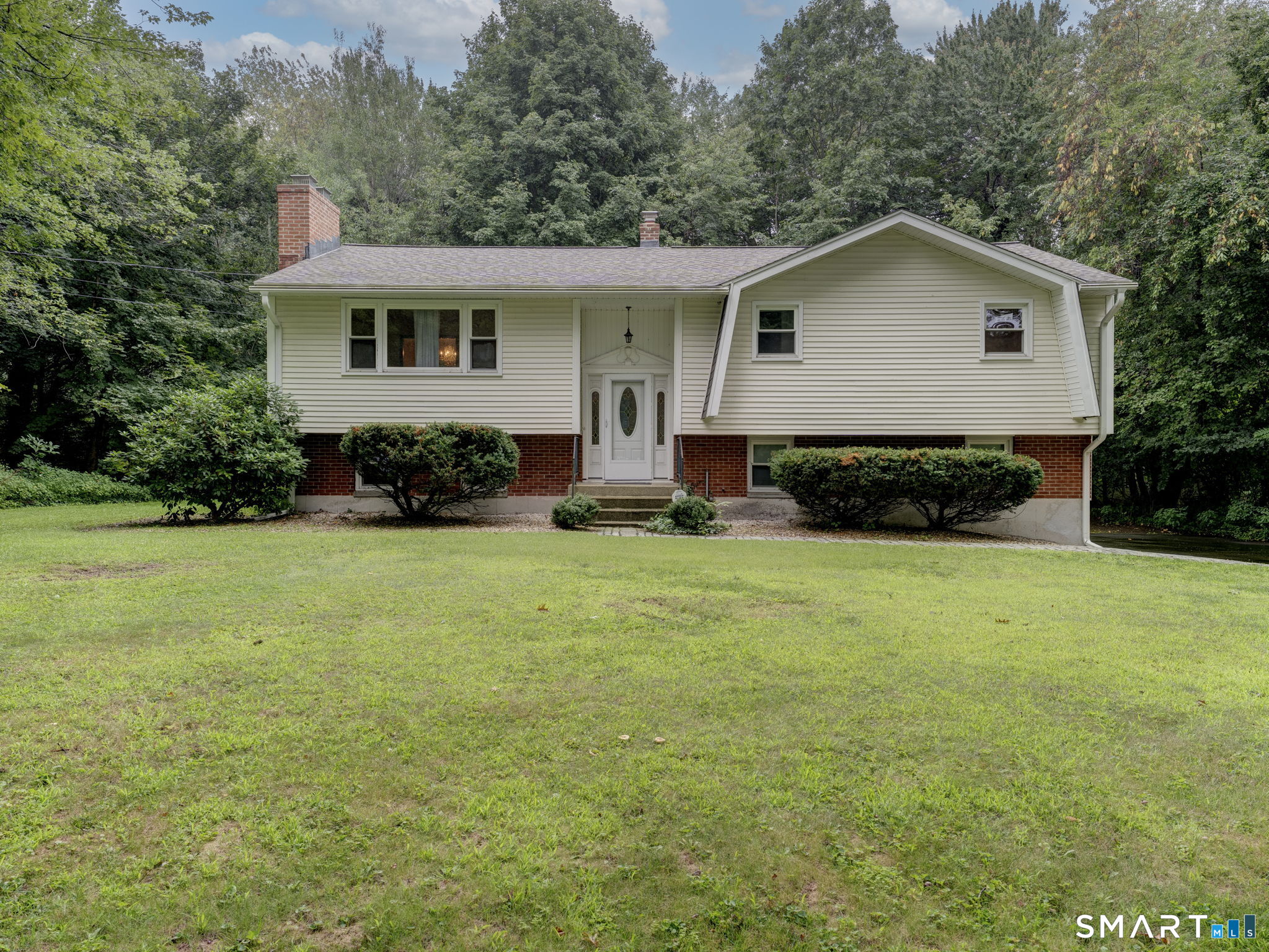 Bristol CT, 24 Tunxis Road