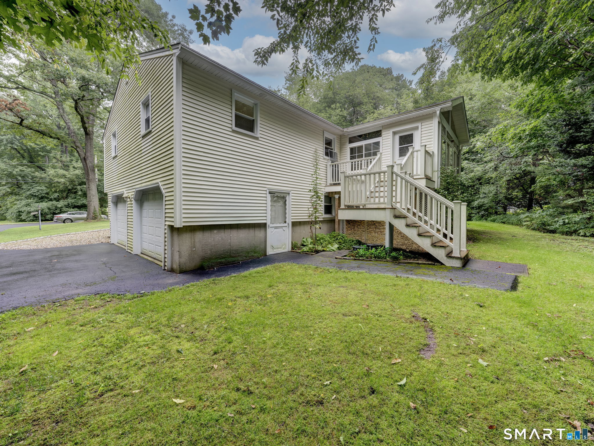 24 Tunxis Road Bristol CT 06010