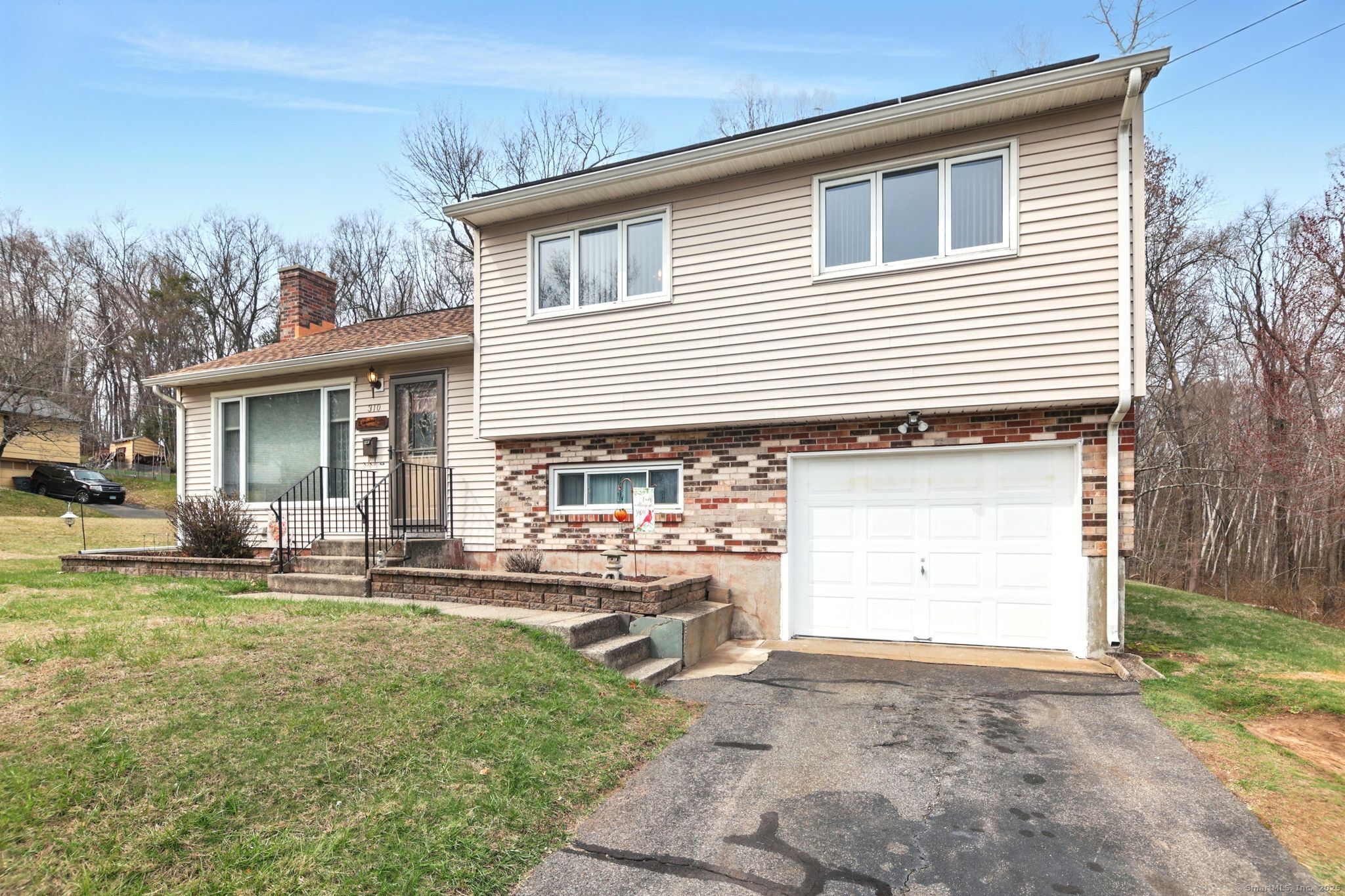 310 Jackson Road Enfield CT 06082