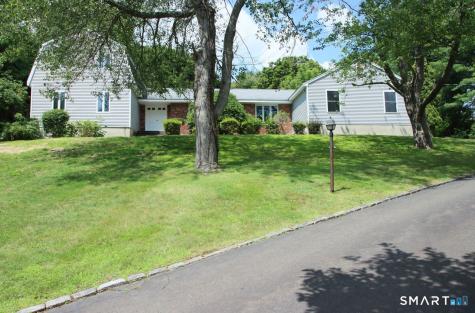 328 Saybrook Road Orange CT 06477