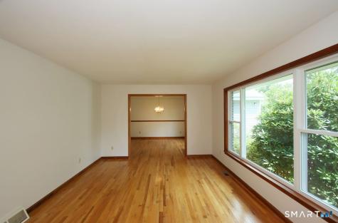 328 Saybrook Road Orange CT 06477