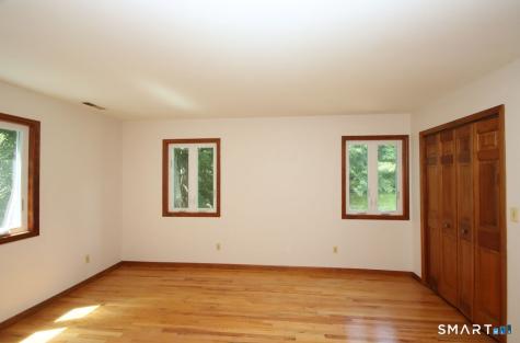 328 Saybrook Road Orange CT 06477