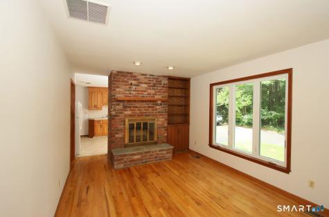 328 Saybrook Road Orange CT 06477