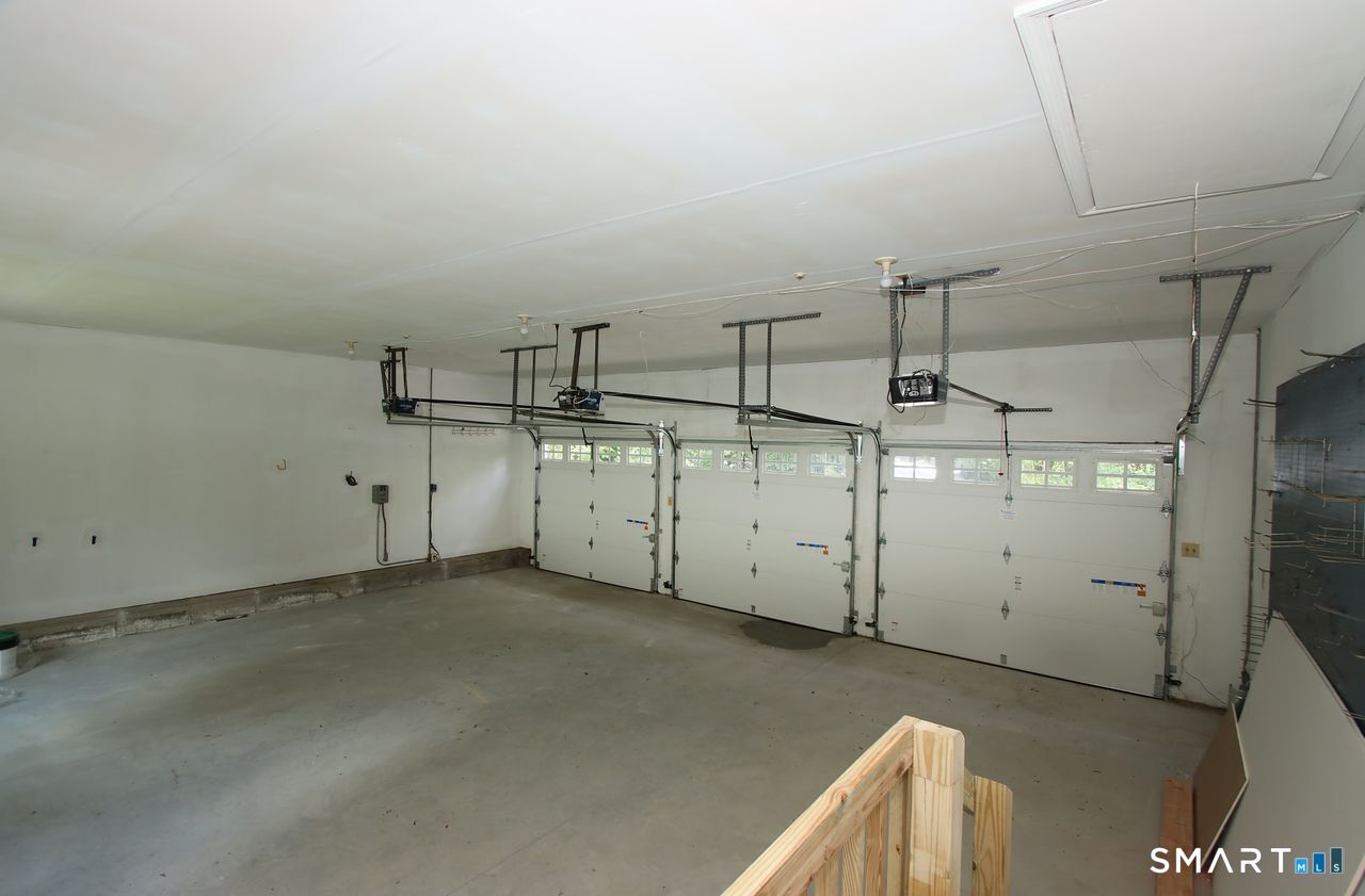 328 Saybrook Road Orange CT 06477