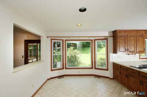 328 Saybrook Road Orange CT 06477