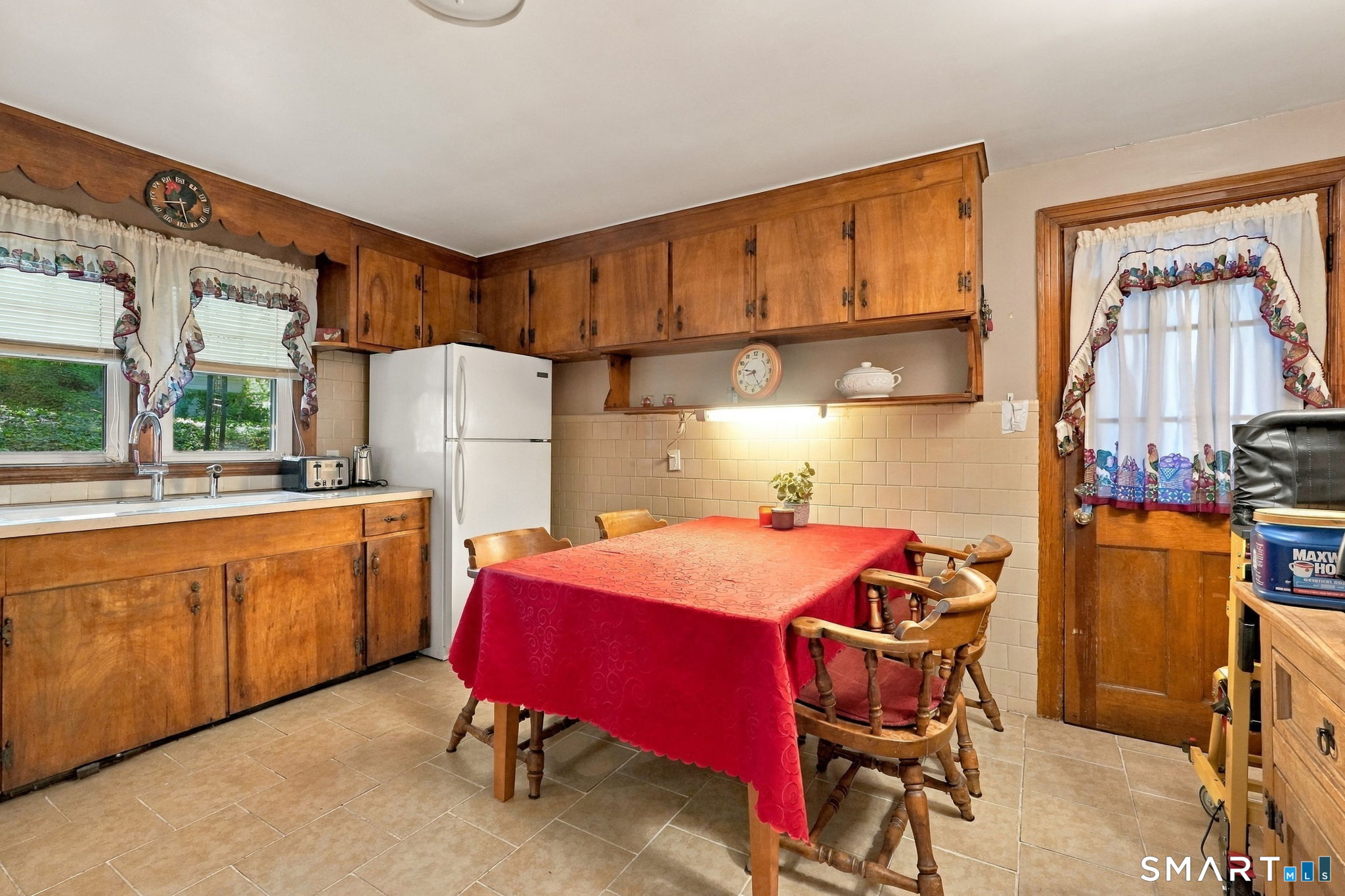 34 Bradley Avenue Meriden CT 06451