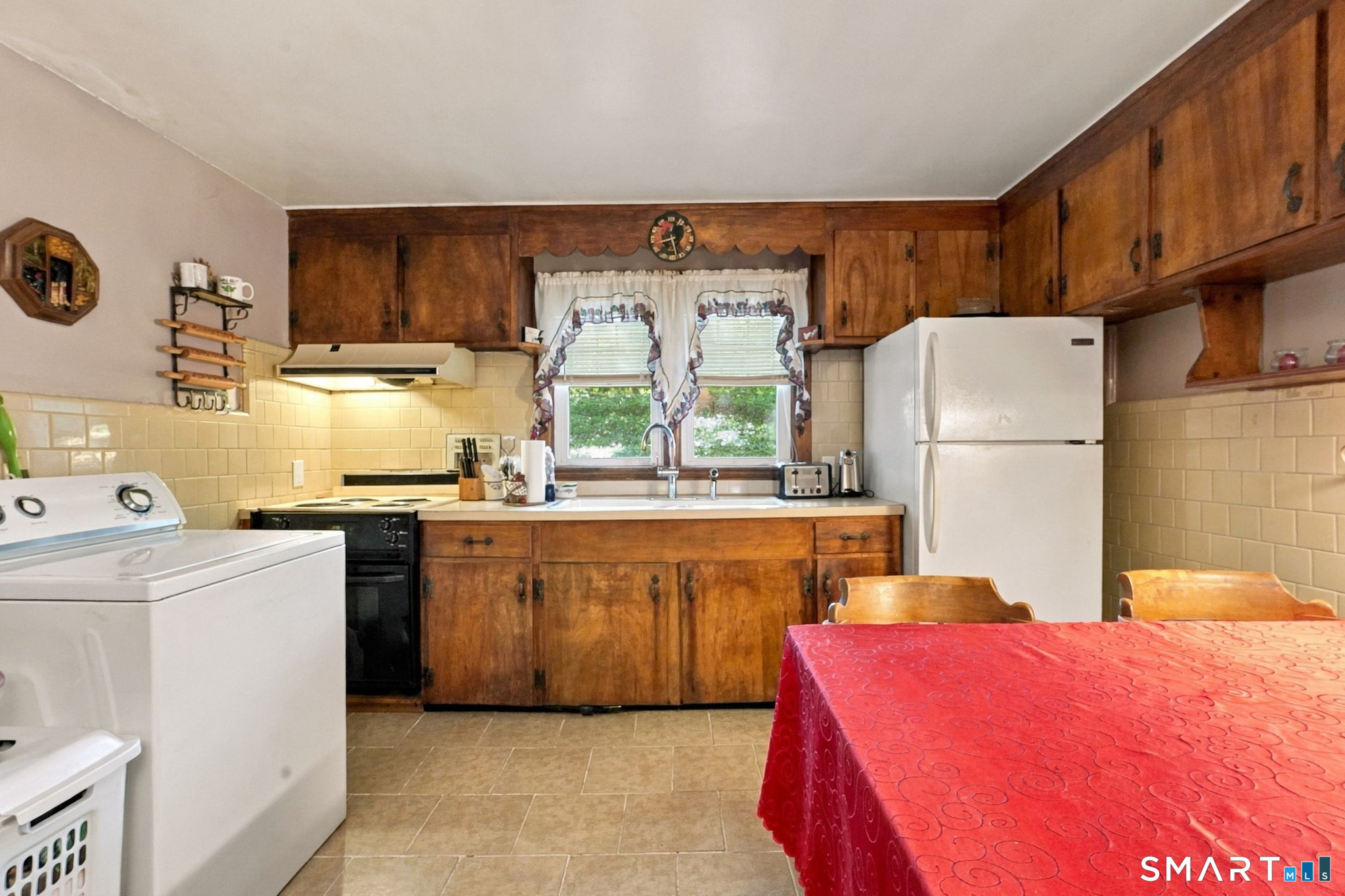34 Bradley Avenue Meriden CT 06451