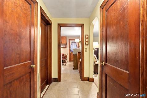 34 Bradley Avenue Meriden CT 06451