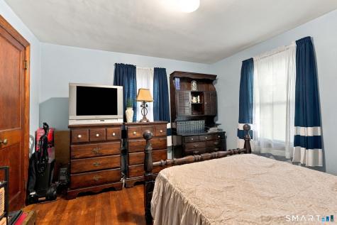 34 Bradley Avenue Meriden CT 06451