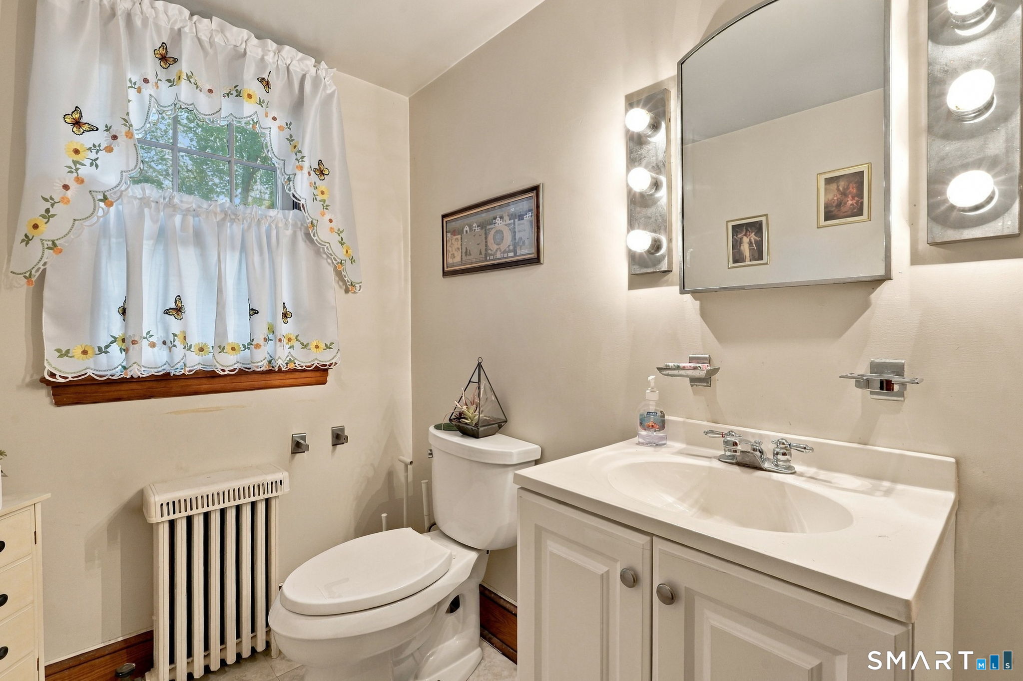 34 Bradley Avenue Meriden CT 06451