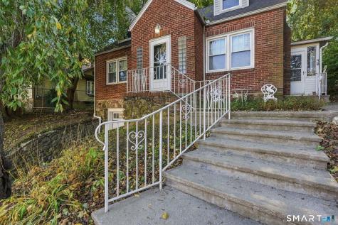 34 Bradley Avenue Meriden CT 06451