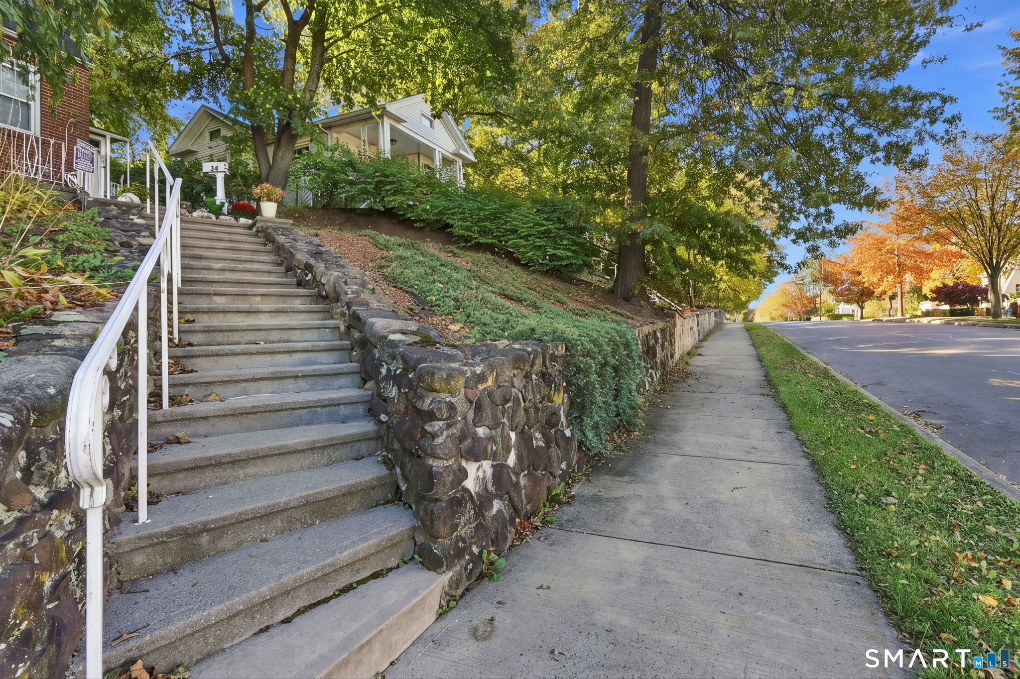 34 Bradley Avenue Meriden CT 06451